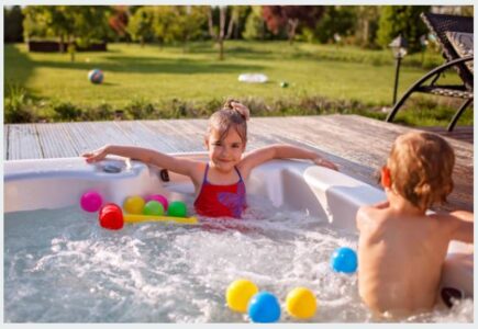 cleaning hot tub